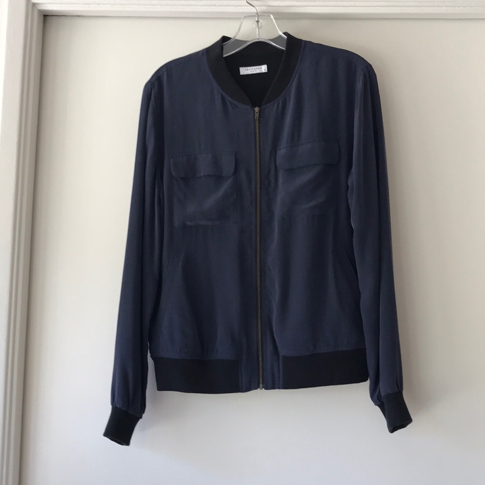 Equipment silk bomber jacket. Navy. Size M.